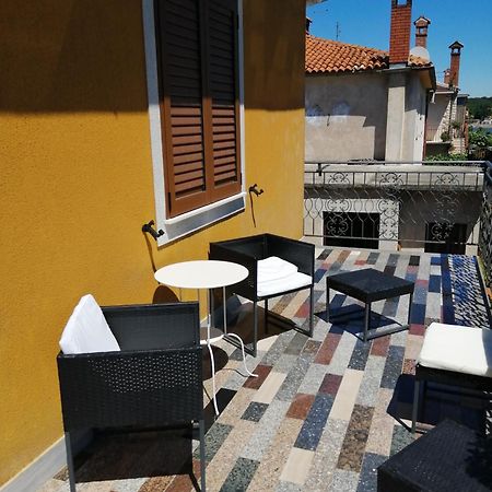App Palcic K Apartment Novigrad  ภายนอก รูปภาพ