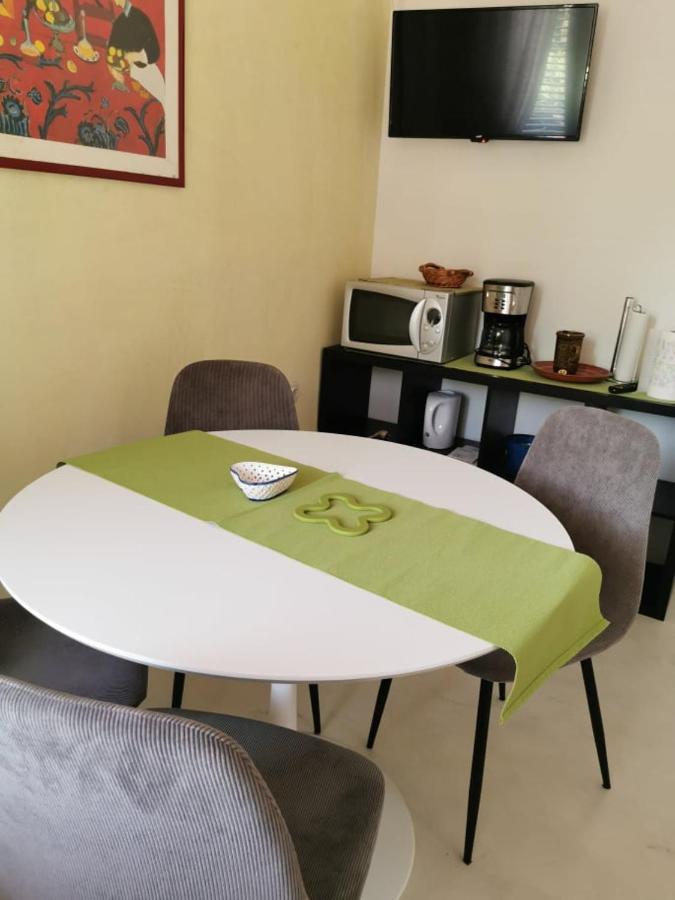 App Palcic K Apartment Novigrad  ภายนอก รูปภาพ