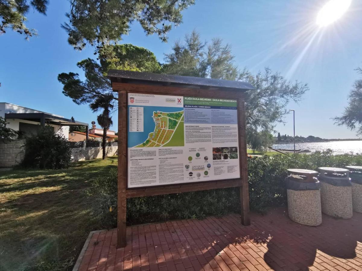App Palcic K Apartment Novigrad  ภายนอก รูปภาพ