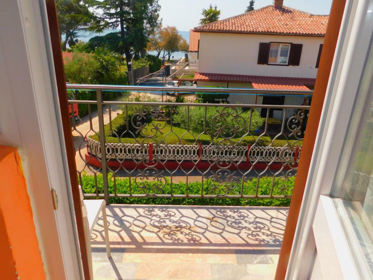 App Palcic K Apartment Novigrad  ภายนอก รูปภาพ